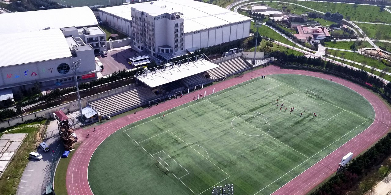 STADYUMLAR AMATÖR FUTBOLA HAZIR