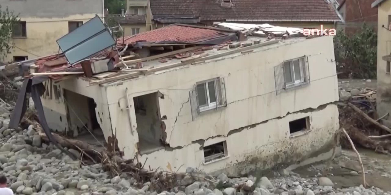 BANKALAR BİRLİĞİ'NDEN SEL FELAKETİNDEN ETKİLENEN MÜŞTERİLERE ÖDEME KOLAYLIĞI TAVSİYESİ