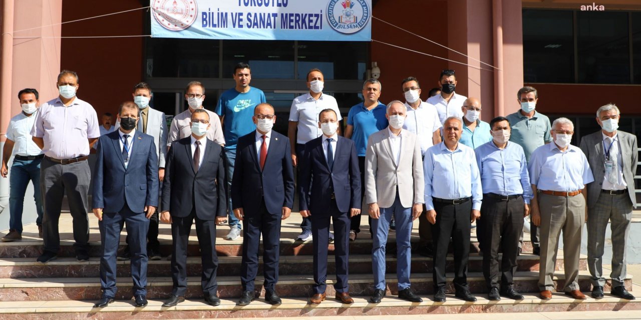 TURGUTLU BELEDİYE BAŞKANI AKIN: “AKILLI TARIM UYGULAMALARINA İHTİYACIMIZ VAR”
