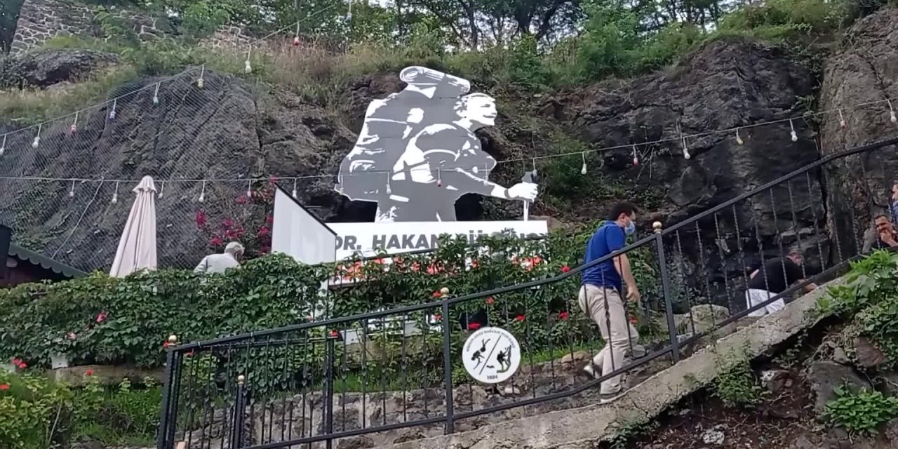 TANRI DAĞLARI’NDA KAYBOLAN DR. ALİ HAKAN GÜVENÇ MEMLEKETİ GİRESUN’DA ANILDI