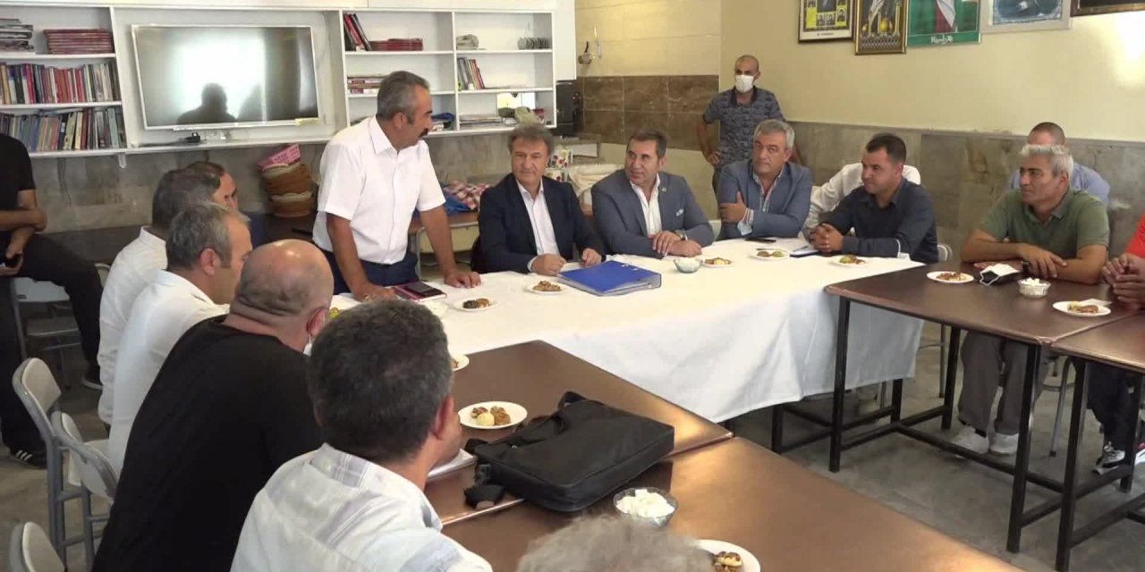 BORNOVA BELEDİYE BAŞKANI İDUĞ, NALDÖKEN’DE STK TEMSİLCİLERİYLE BULUŞTU