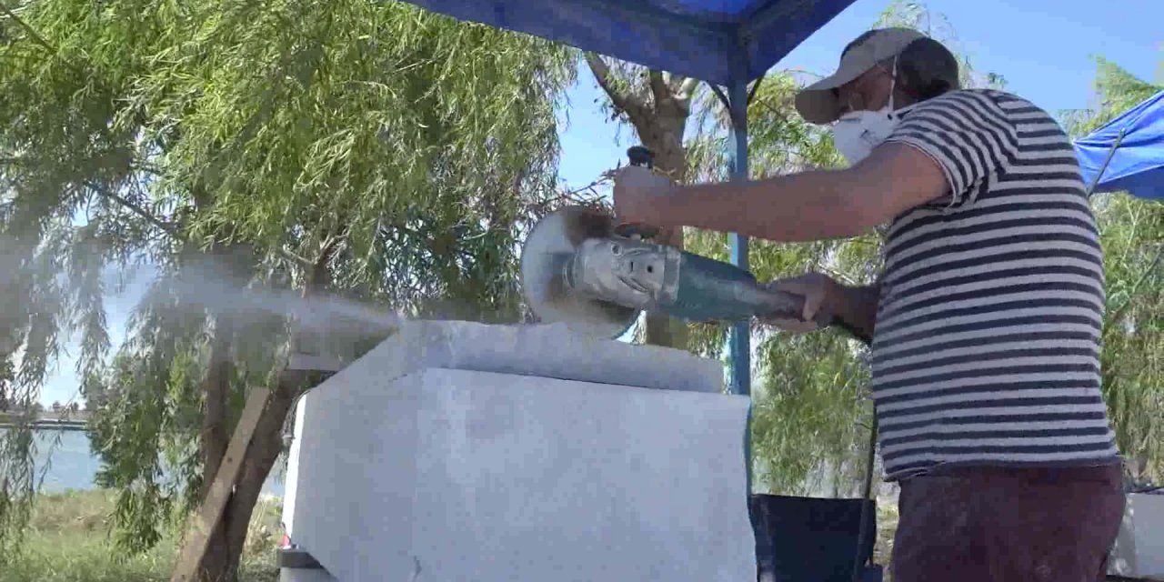 BÜYÜKÇEKMECE'DE ÇEVRE VE YANGIN FELAKETLERİNİN İZLERİ HEYKELLERE DE YANSIDI
