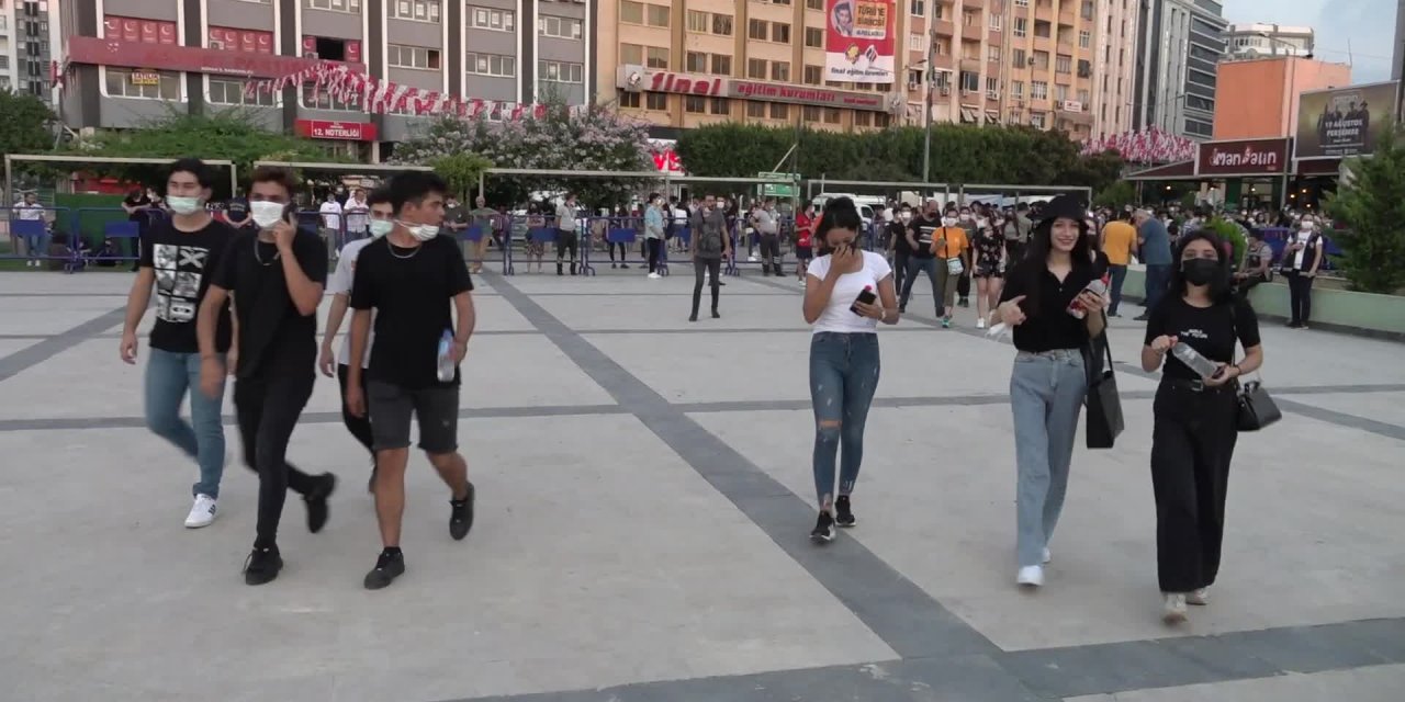 SEYHAN BELEDİYESİ, GENÇLERİN STRESİNİ“GRİPİN”İLE ALDI