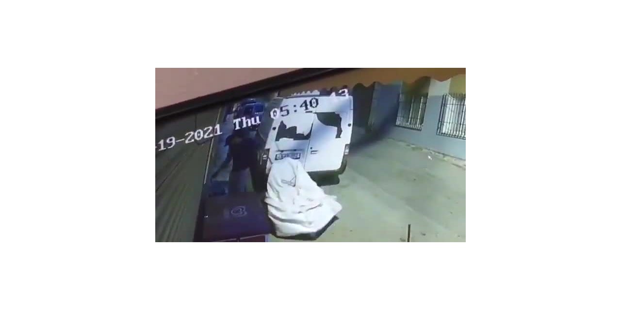 KAĞIT TOPLAYICISI, 10 LİRALIK KABLOYU KESİP ÇALDI, 5 BİN LİRALIK DONDURMA ERİDİ
