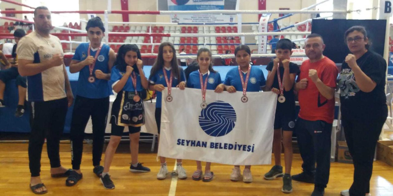 SEYHAN BELEDİYESİ, MUAY THAİŞAMPİYONASI'NDA 6 AYRI DERECE ELDE ETTİ