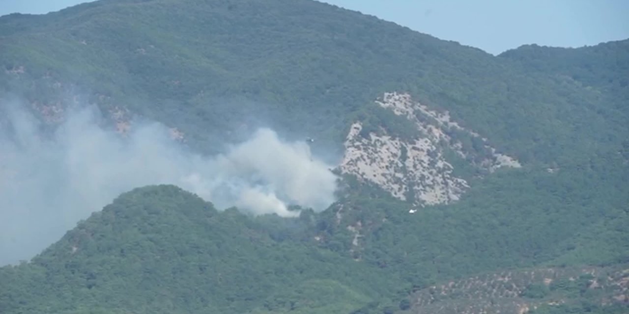 ARAZÖZLER KAZDAĞLARI’NDAKİ YANGIN BÖLGESİNE HALA ULAŞAMADI, HAVA DESTEĞİ ARTIRILDI