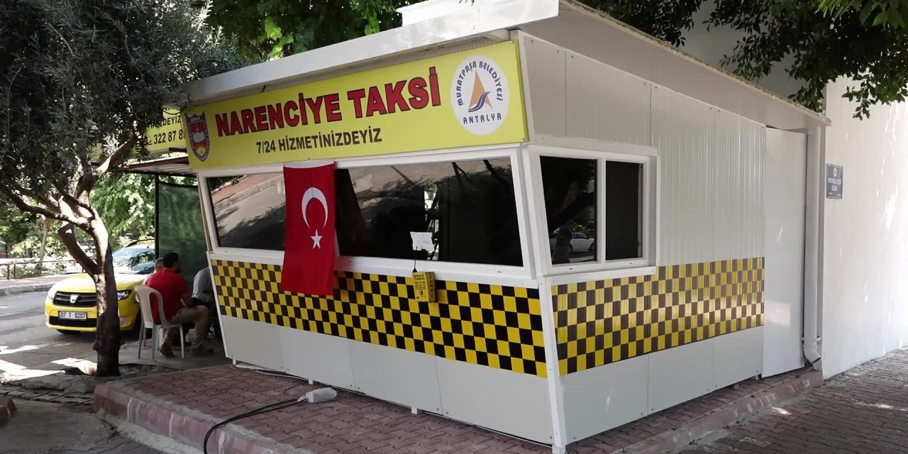 MURATPAŞA BELEDİYE BAŞKANI UYSAL, YENİLENEN TAKSİ DURAKLARININ AÇILIŞINI YAPTI
