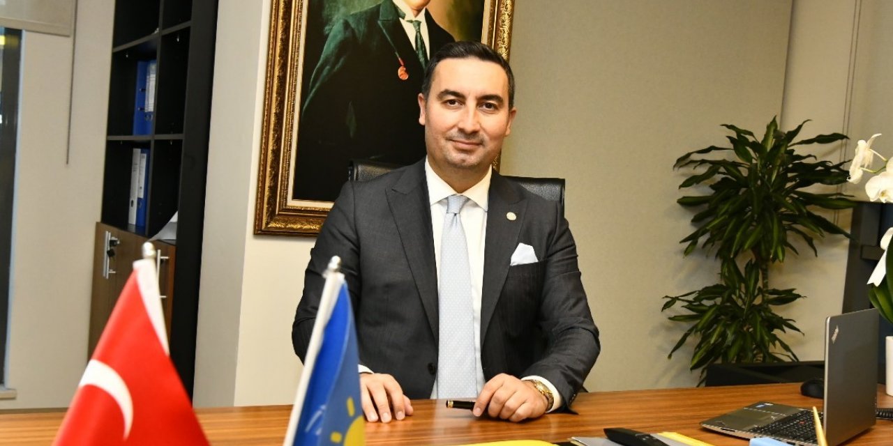 İYİ PARTİLİ AKBURAK'TAN MEMUR-SEN'E: "TESLİMİYETİ SEÇMİŞTİR"