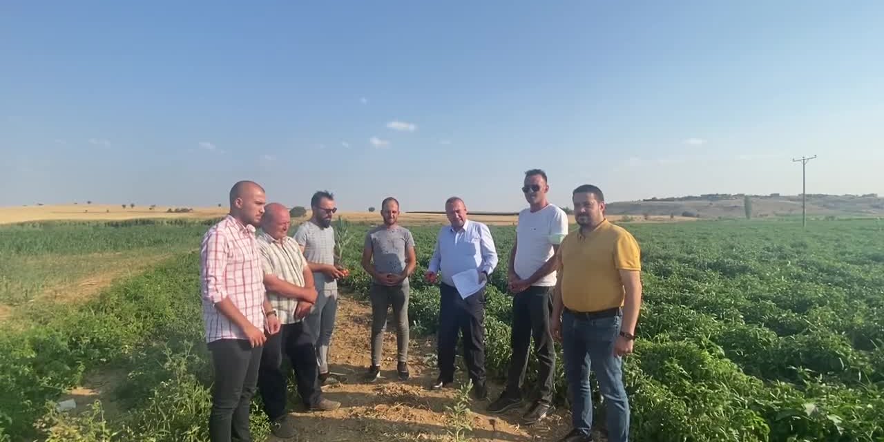 UŞAKLI ÇİFTÇİ, CHP’Lİ YALIM’A DERT YANDI: “ATALARIMIZDAN KALAN TOPRAKLARI BIRAKACAĞIZ, ALLAH SONUMUZU HAYIR EDE”