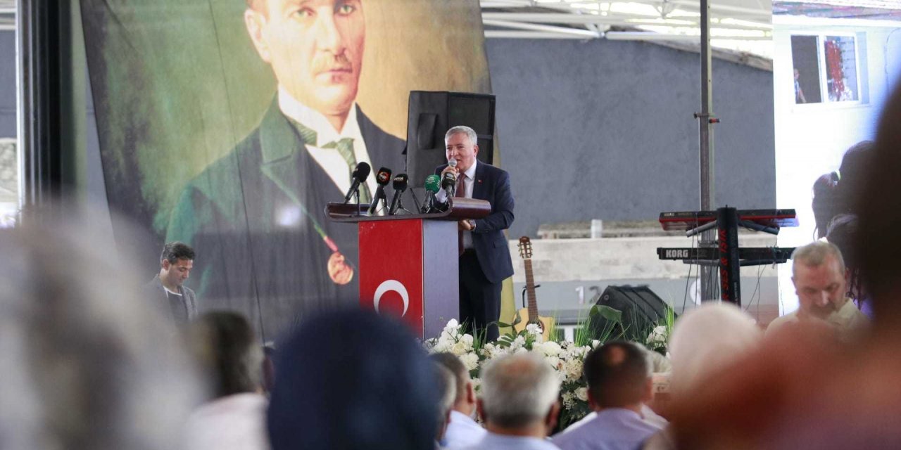 DENİZLİ'NİN HONAZ İLÇESİNDE KAPALI PAZAR YERİ SEVİNCİ