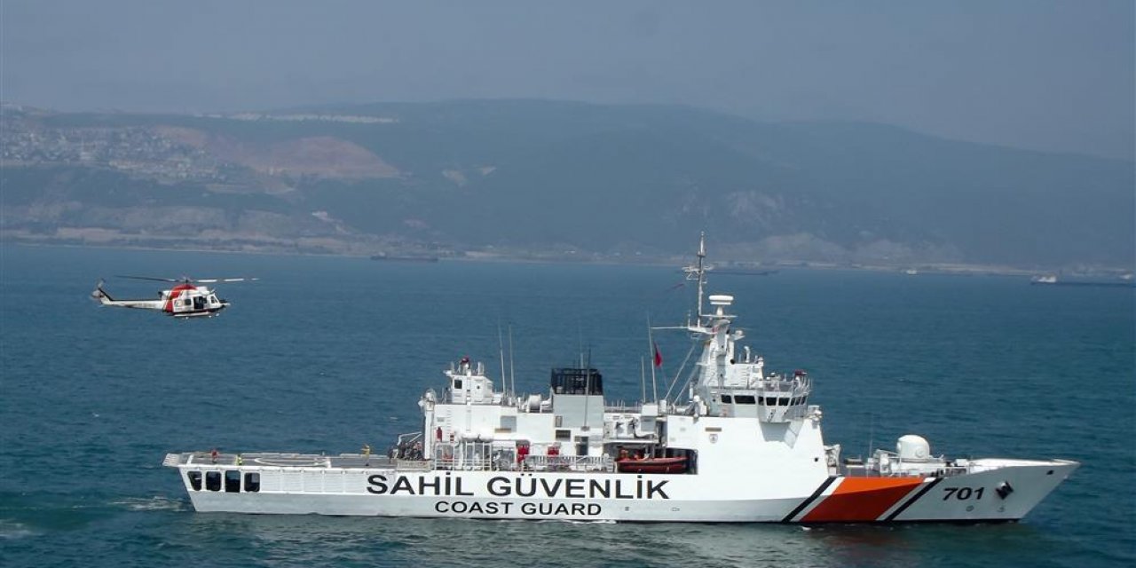 ÇEŞME VE URLA’DA SAHİL GÜVENLİK 214 SIĞINMACIYI YAKALADI