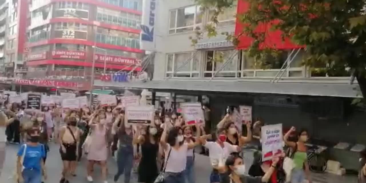 ANKARA’DA KADINLARDAN BİRLİK ÇAĞRISI: “KADININ SÖMÜRÜDEN VE GERİCİLİKTEN KURTULMASI, BU DÜZENİN TOPTAN ÇÖPE ATILMASIYLA MÜMKÜN”