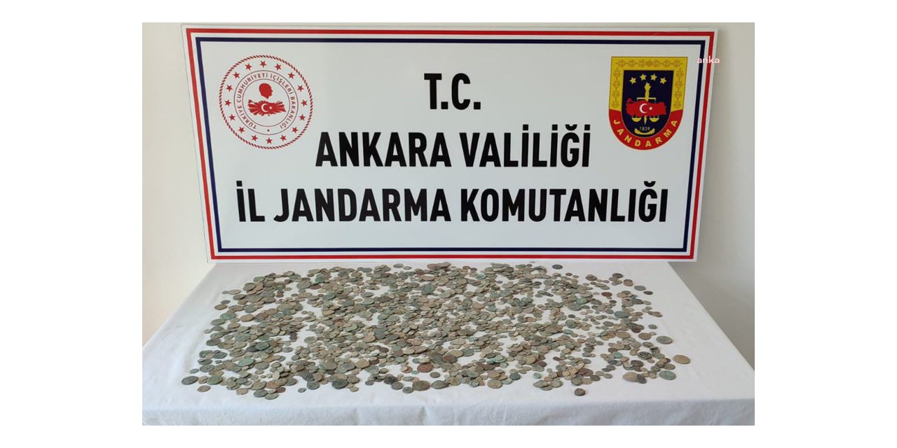 KAYSERİ VE ANKARA'DA 2 BİN 854 SİKKE, 12 OBJE ELE GEÇİRİLDİ