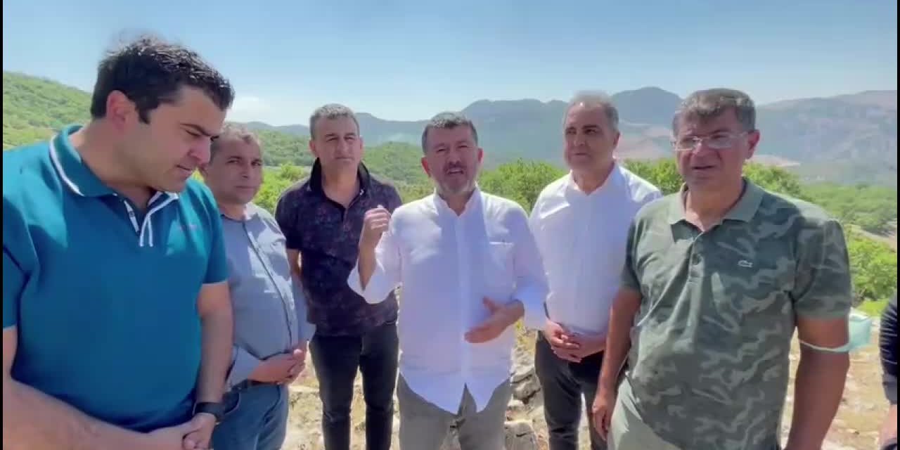 CHP’Lİ AĞBABA TUNCELİ’DEKİ YANGIN BÖLGESİNDE; "TUNCELİ'YE ÖZGÜİZLEYEREK YANGIN SÖNDÜRME METODU DENENDİ. BAŞARISIZ OLDUĞU GÖRÜLDÜ"