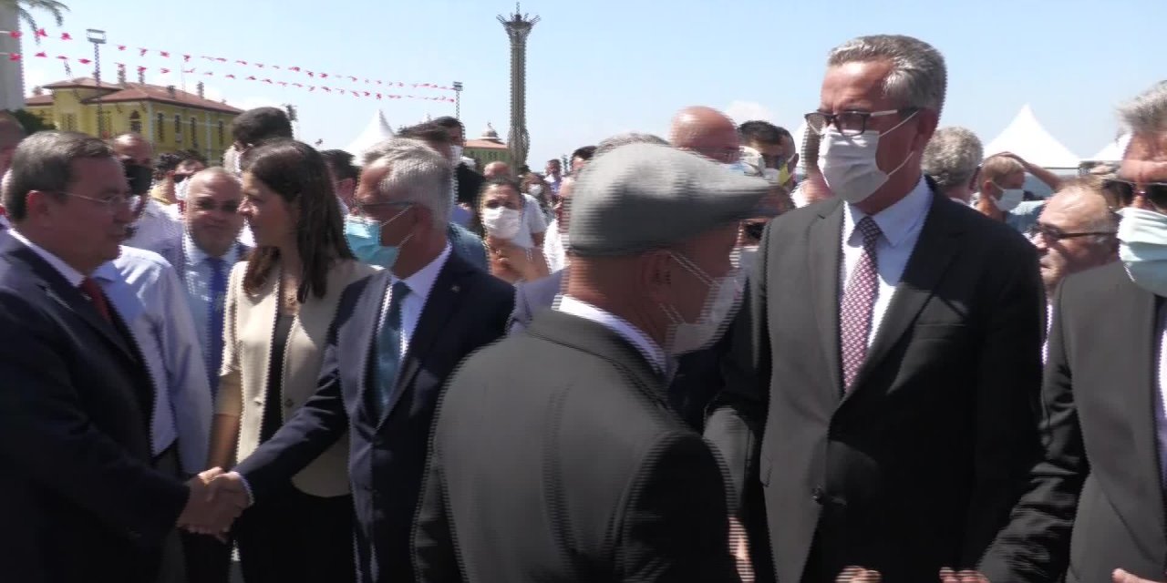 CHP İZMİR'İN, 30 AĞUSTOS KUTLAMASINDA TALİBAN AÇIKLAMASI: "YÜZ BULAMAYINCA GERİ ADIM ATTILAR"