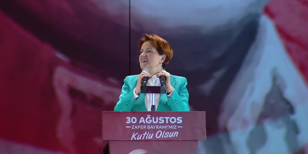 AKŞENER: “CUMHURİYETE SAHİP ÇIKACAĞIZ, CUMHURİYET’TEN AYRILINIRSA TEK ADAM REJİMİ DOĞAR”