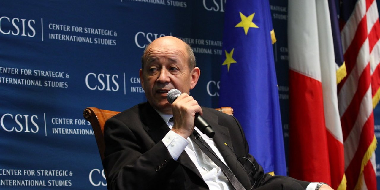 FRANSA DIŞİŞLERİ BAKANI LE DRIAN: "KABİL HAVALİMANI'NIN YÖNETİMİ KONUSUNDA KATARLILAR VE TÜRKLERLE GÖRÜŞMELER SÜRÜYOR"