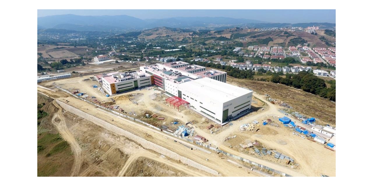 YALOVA’DAKİ YENİ DEVLET HASTANESİİNŞAATINDA SONA YAKLAŞILDI