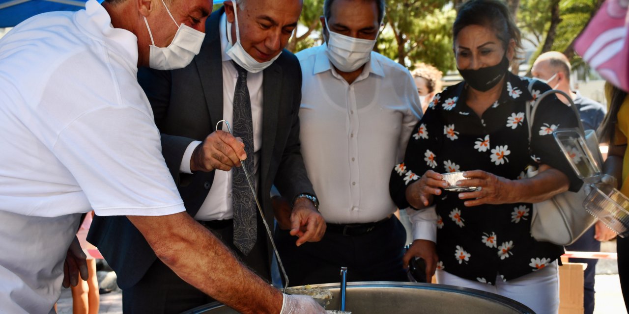 SÖKE BELEDİYESİ’NDEN AŞURE İKRAMI