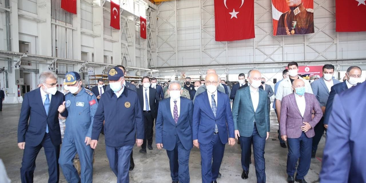 AFGANİSTAN’DAKİ MEHMETÇİKLERİN TAHLİYESİNİ GERÇEKLEŞTİREN UÇUŞ EKİBİ KAYSERİ’DE KARŞILANDI