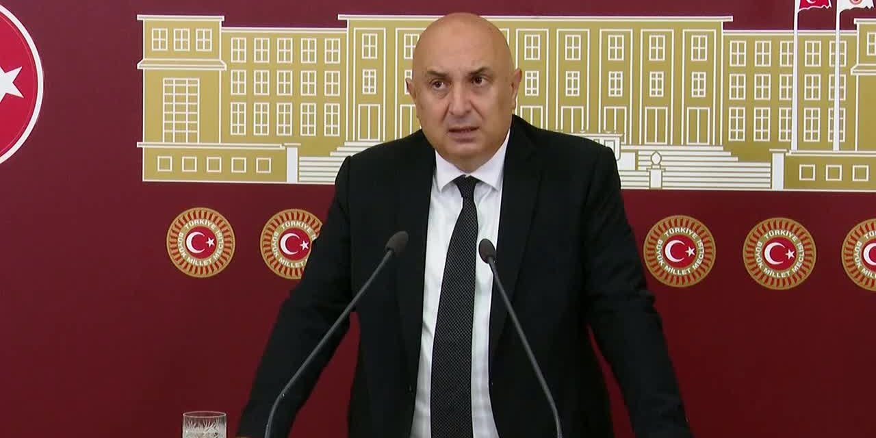 ÖZKOÇ’TAN ERDOĞAN BAYRAKTAR AÇIKLAMASI: "SAVCILAR DAHA FAZLA NE BEKLİYOR"