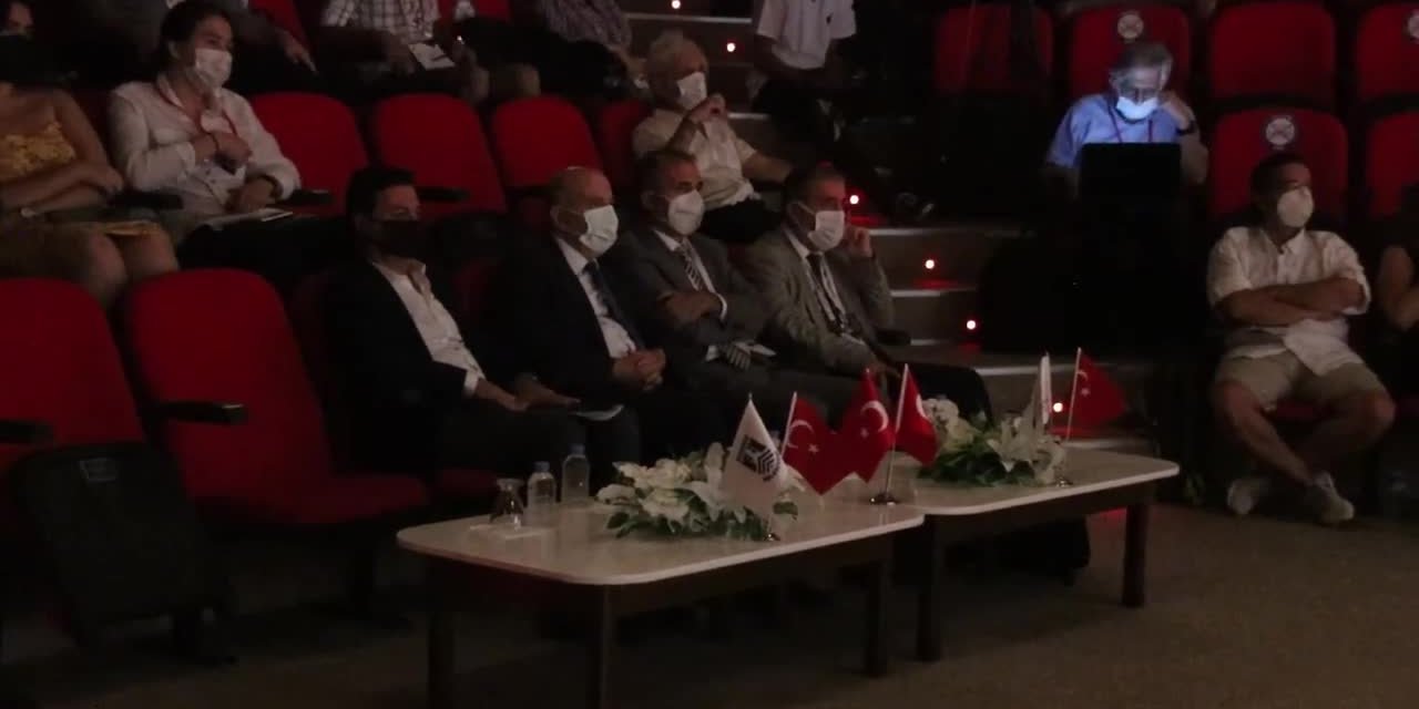 TÜRK FİZİK DERNEĞİ’NDEN BODRUM BELEDİYE BAŞKANI ARAS’A ONUR ÖDÜLÜ