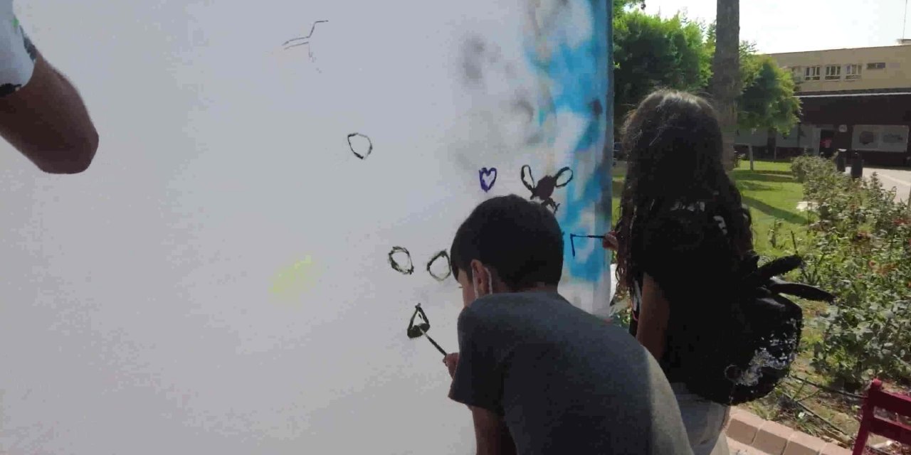 TARSUS BELEDİYESİ’NİN DÜZENLEDİĞİ FESTİVALDE BARIŞ RÜZGÂRLARI ESTİ