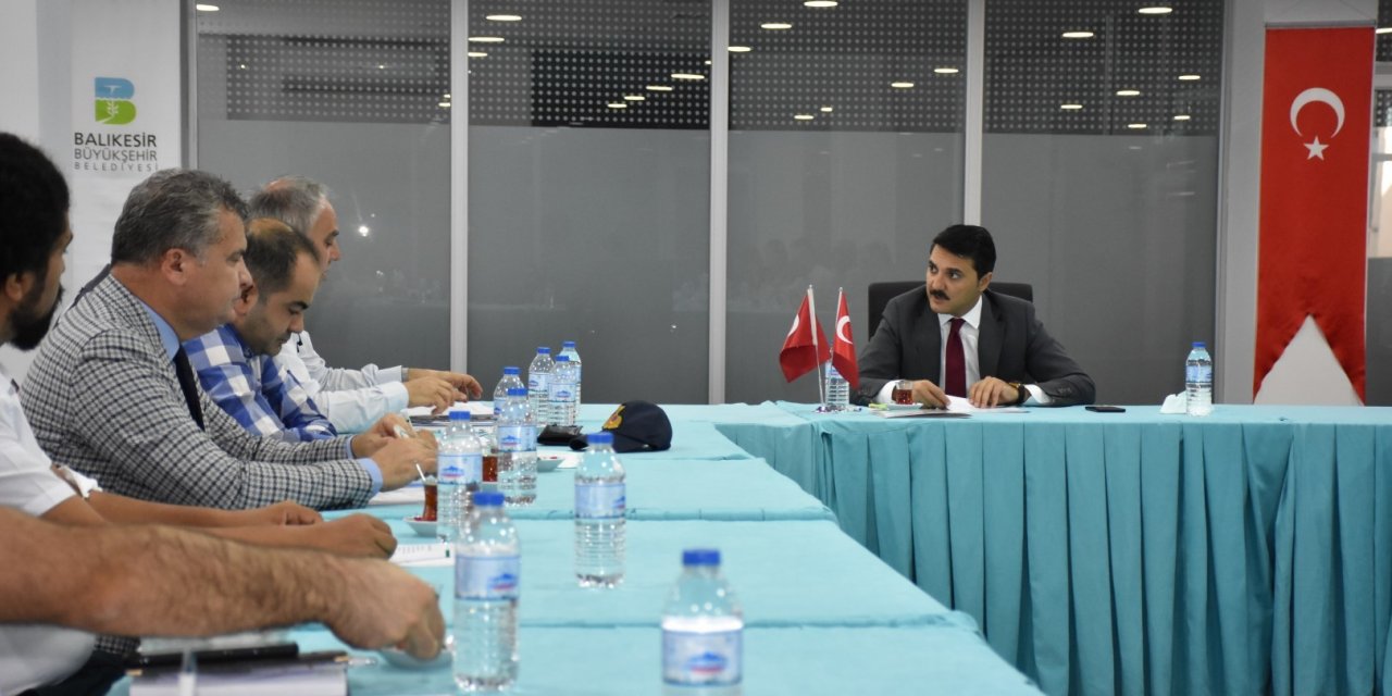 EDREMİT, 9 EYLÜL KURTULUŞ GÜNÜNE HAZIRLANIYOR