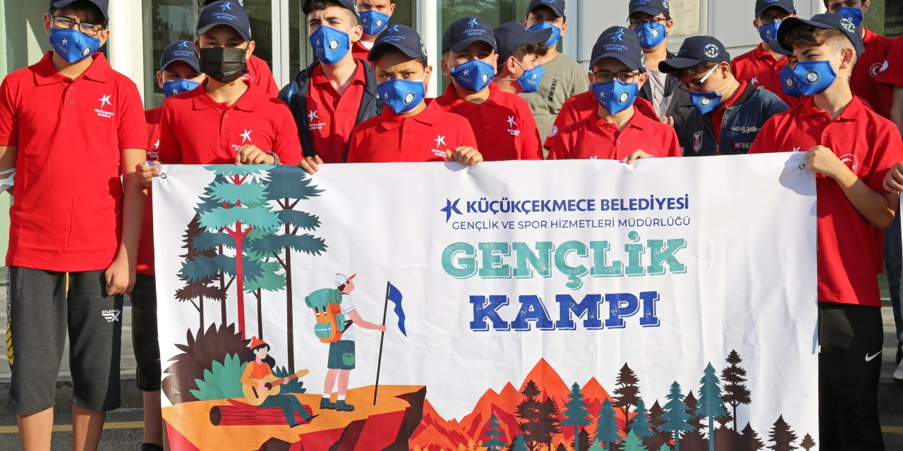 KÜÇÜKÇEKMECELİÖĞRENCİLER, GENÇLİK KAMPI’NDA