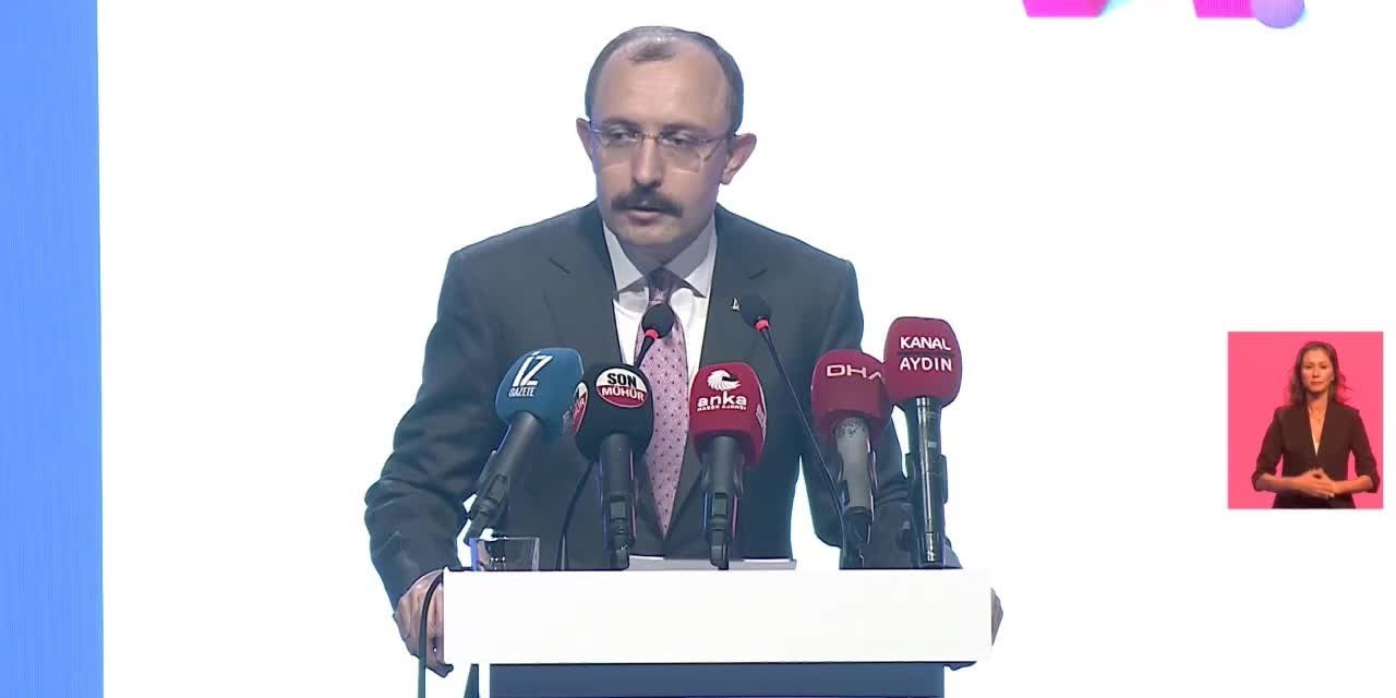 TİCARET BAKANI MEHMET MUŞ: İZMİR İŞ GÜNLERİ ETKİNLİĞİNİ KÜRESEL ÇAPTA BÜYÜTECEĞİZ