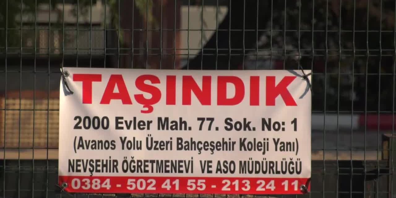 CHP NEVŞEHİR İL BAŞKANI GÜLMEZ, TARİHİÖĞRETMEN EVİNİN VIP KONUKLAR İÇİN TAŞINDIĞINI İDDİA ETTİ