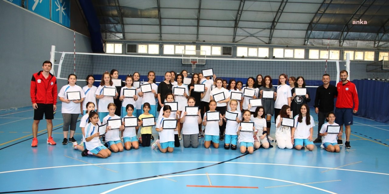 NİLÜFER BELEDİYESİ'NİN YAZ SPOR OKULLARI SONA ERDİ