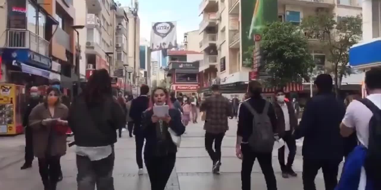 İZMİR'DE BOĞAZİÇİ BOYKOTU!