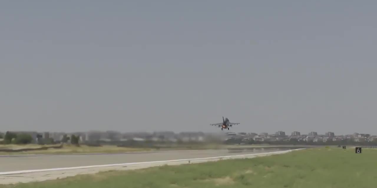 MSB: IRAK'IN KUZEYİNDE 2 PKK’LI TERÖRİST HAVA HAREKÂTIYLA ETKİSİZ HALE GETİRİLDİ