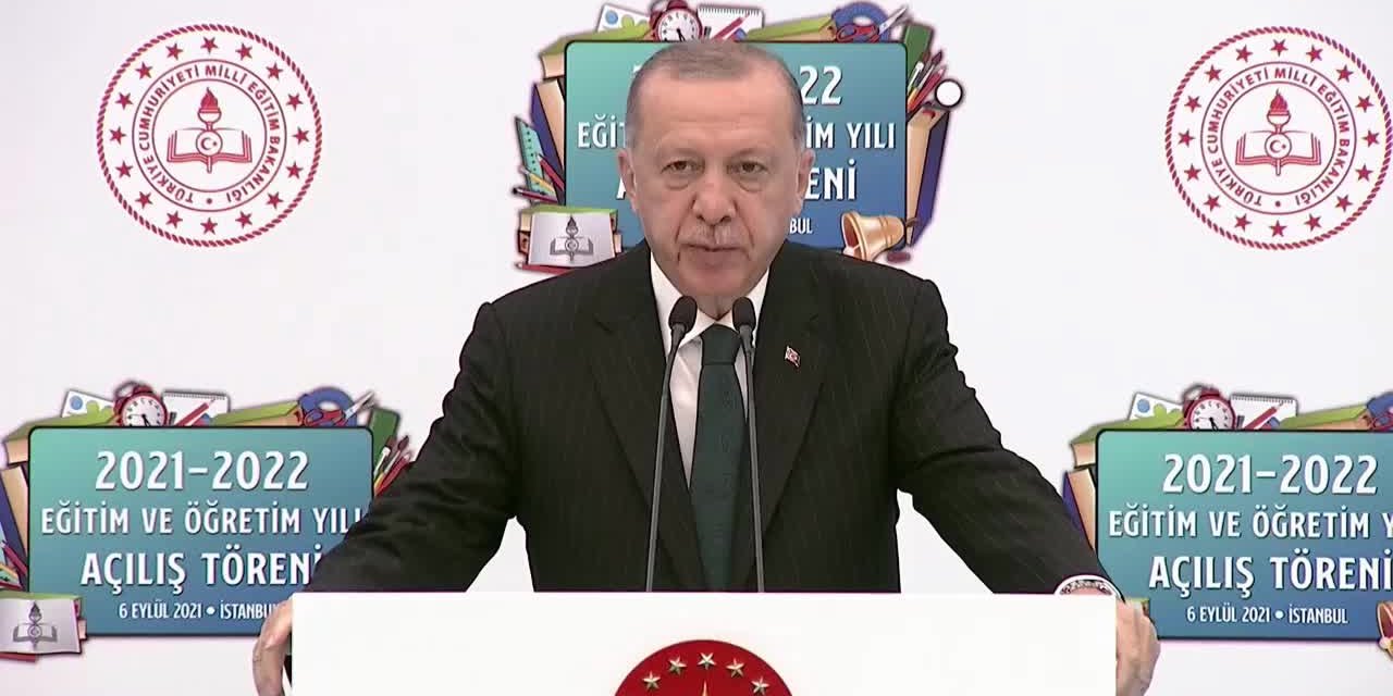 ERDOĞAN: YÜZ YÜZE EĞİTİMİ DEVAM ETTİRMEKTE KARARLIYIZ