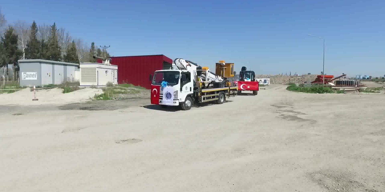 SEYHAN BELEDİYESİ'NDE KİRALIK ARAÇ DÖNEMİ SONA ERİYOR