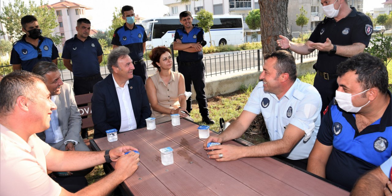 BORNOVA BELEDİYE BAŞKANI İDUĞ, ZABITA HAFTASI’NI KUTLADI
