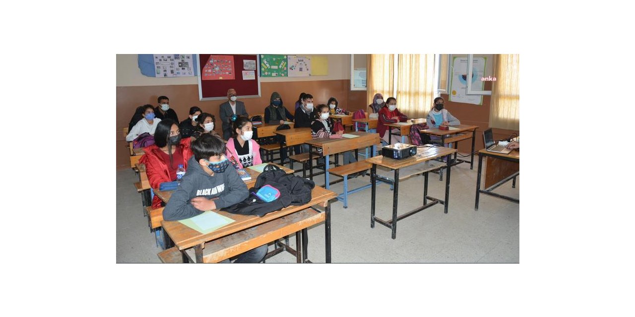 MEB'DEN COVID-19 KARARI: HASTA VE TEMASLI ÖĞRENCİLER 'YOK' YAZILMAYACAK