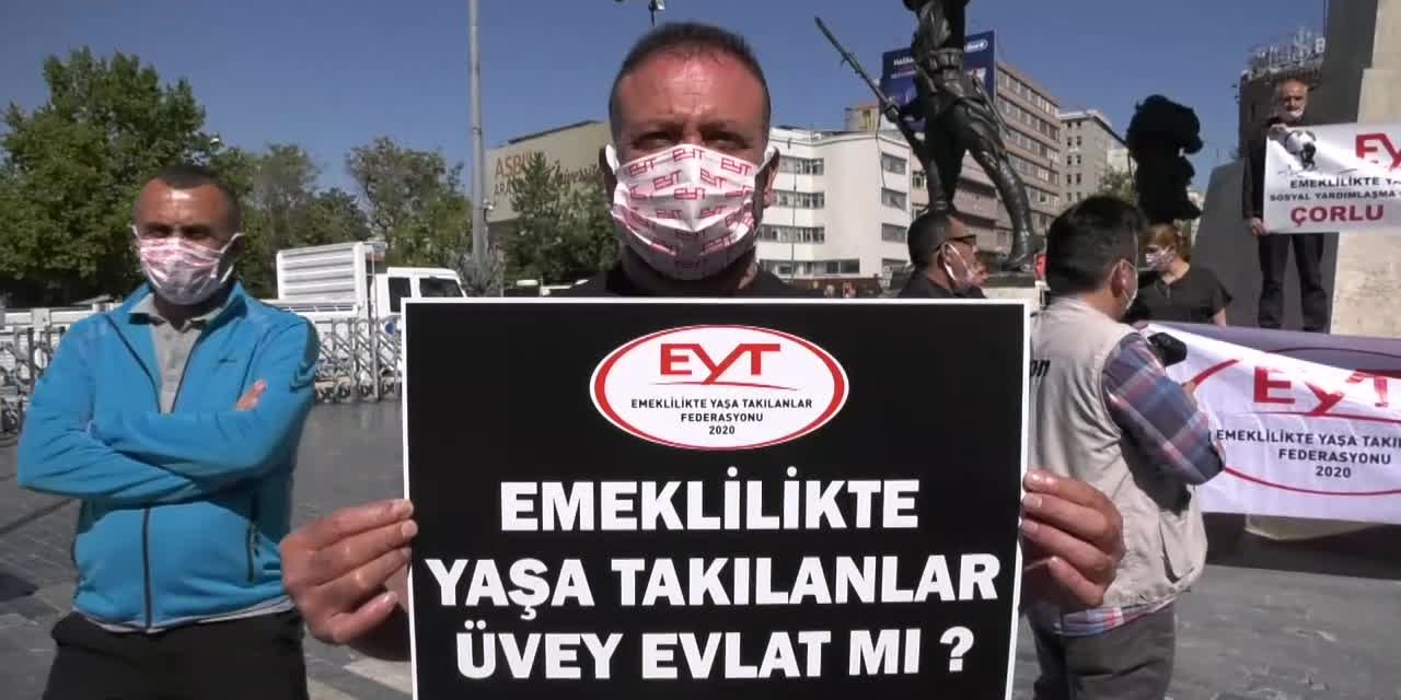 EYT’LİLERDEN 'ÇİFT DİKİŞ' EYLEMİ