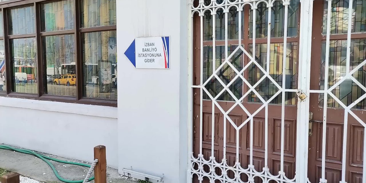 ATATÜRK VAGONUNU ÖNCE TAŞIDILAR ŞİMDİ DE ZİYARETE KAPATTILAR