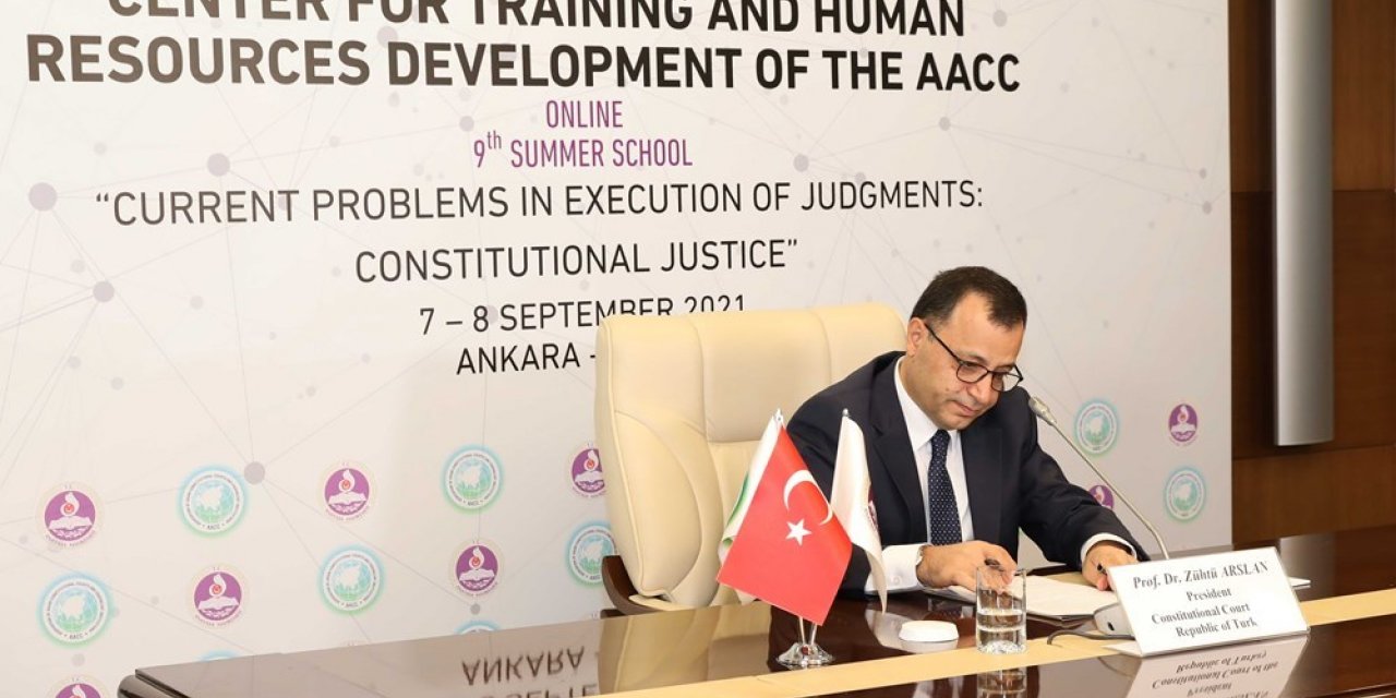 AYM BAŞKANI ARSLAN, YEREL MAHKEMELERİN “DİRENME” KARARLARINI ELEŞTİRDİ: BİREYSEL BAŞVURUNUN GÜVENİLİRLİĞİ KONUSUNDA ENDİŞELERİ GETİRDİ