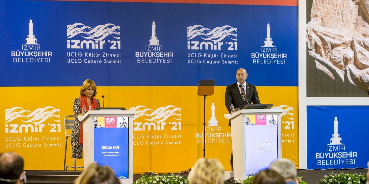 KÜLTÜR ZİRVESİ BAŞLADI. TUNÇ SOYER: "KÜLTÜRÜN TOHUMLARINI İZMİR'DEN HER YERE YAYALIM İSTİYORUM"
