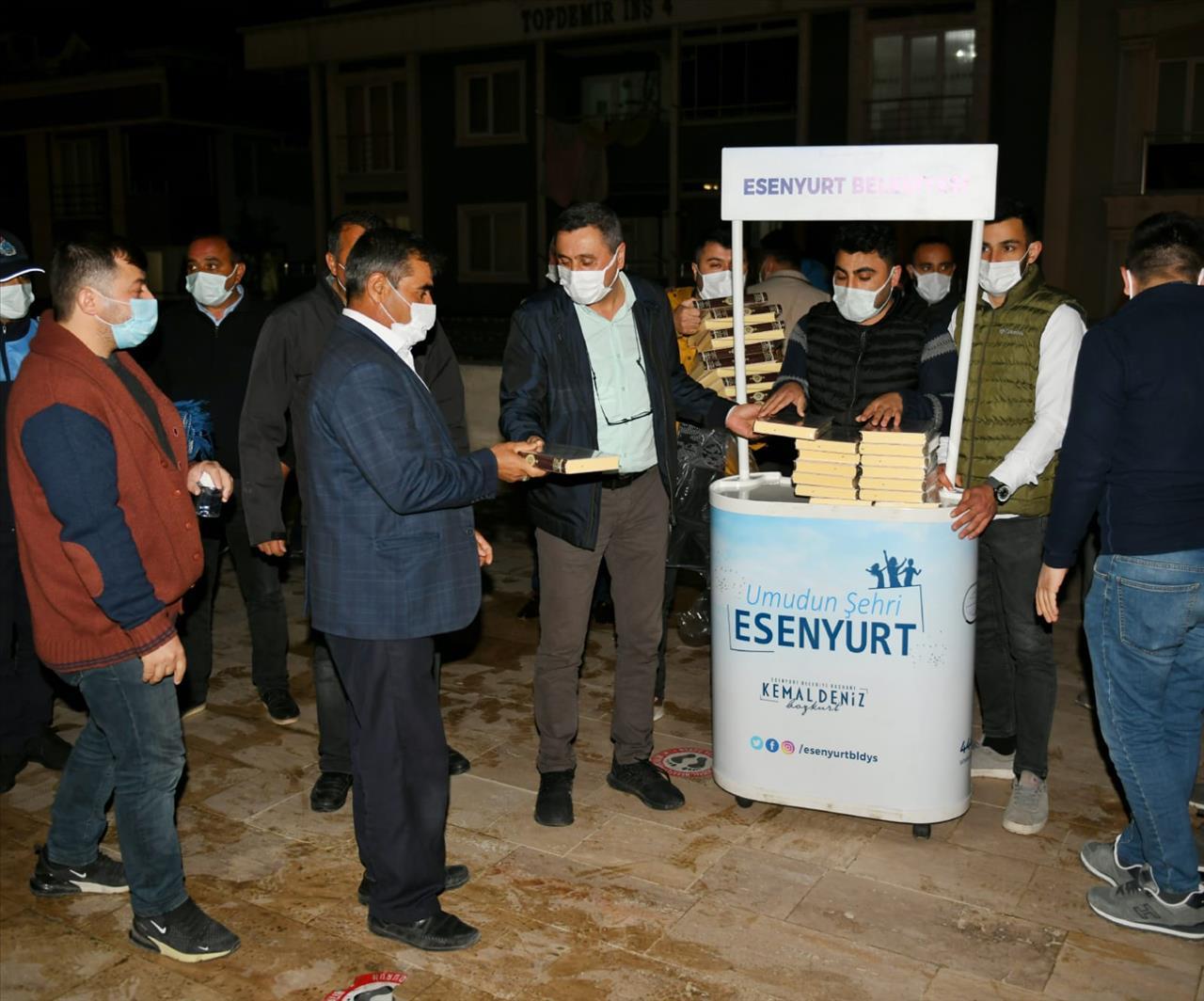 etsarhokwxjafzdbu1f0Ic56.jpg