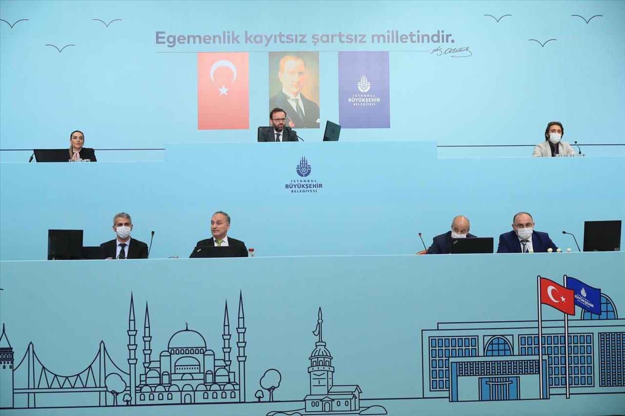 uogknypnklsxeq6h72vwmjrl.jpg