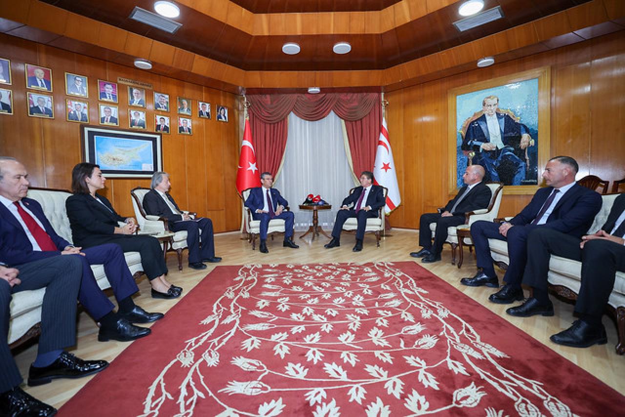 zeqdlwy8hb3juoqu71veIk59.jpg