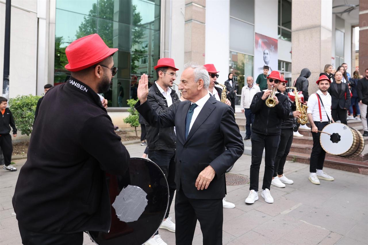 yq9mkwdzhncvwnurgxurdzot.jpg