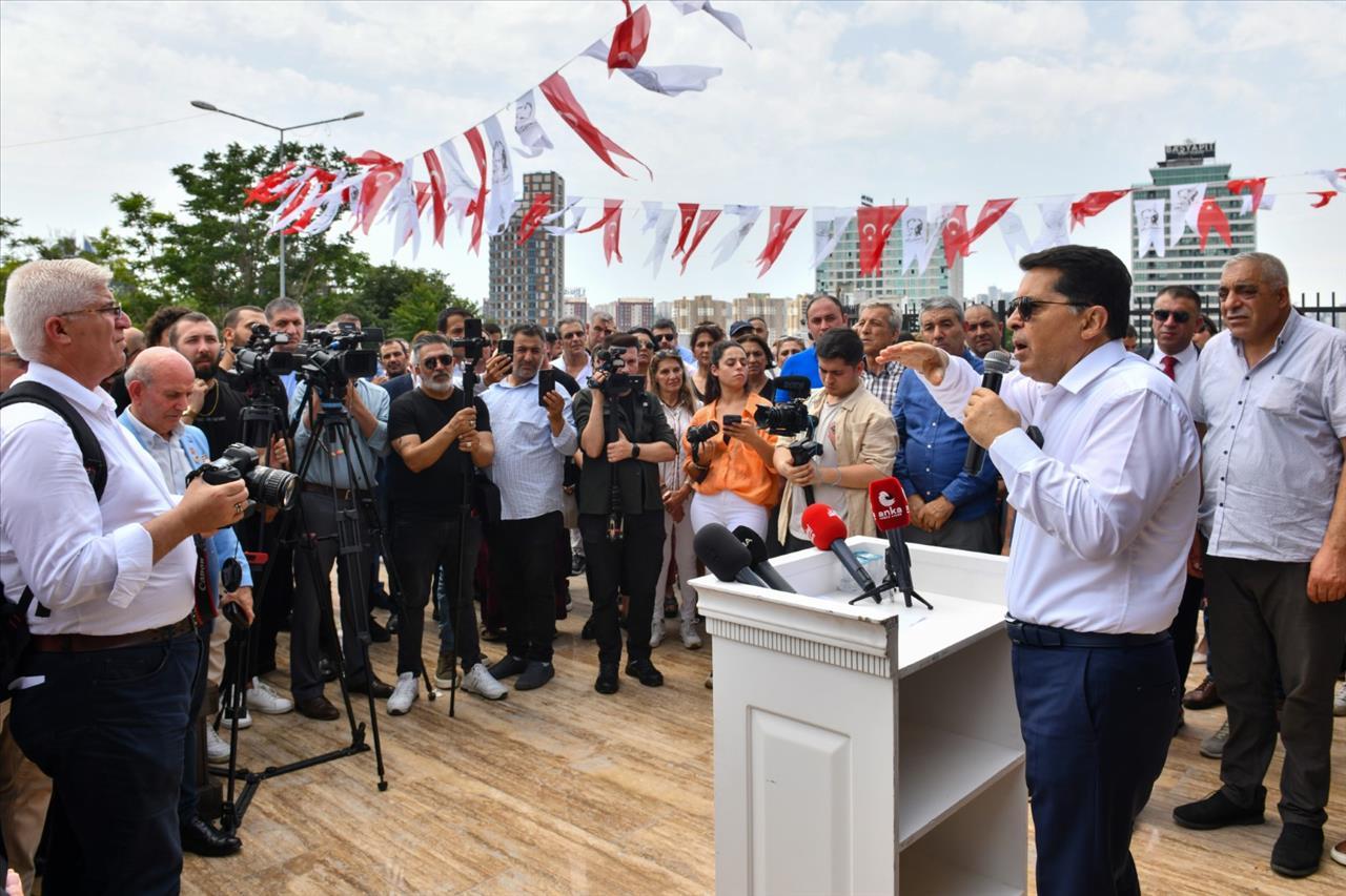 ykrzmx30efktalvbv914wfdc.jpg