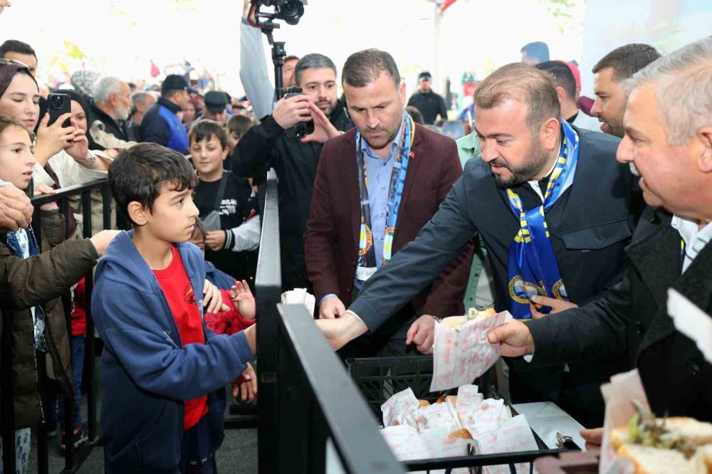 ARNAVUTKÖY’DE SİNOP TANITIM GÜNLERİ COŞKUYLA GERÇEKLEŞTİRİLDİ