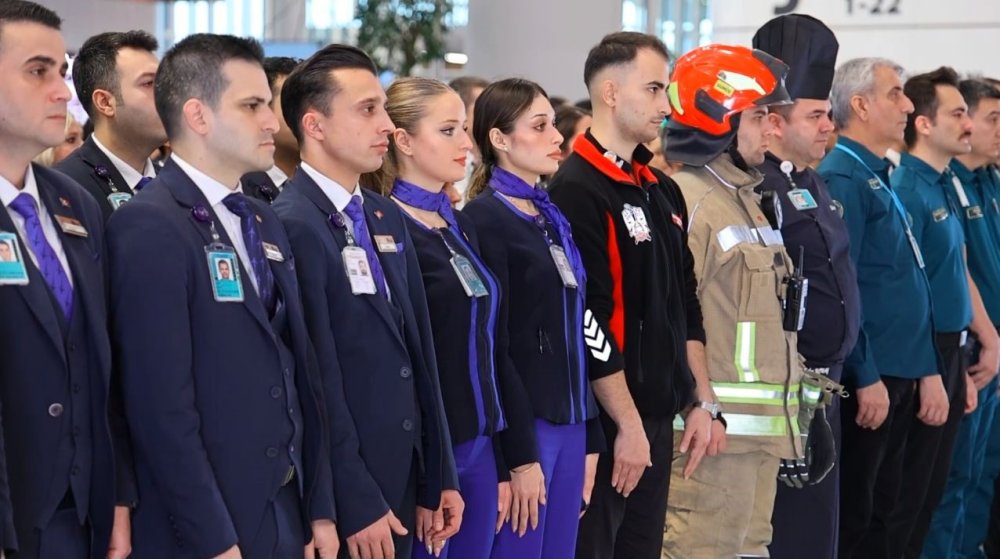 İSTANBUL HAVALİMANI’NDA 10 KASIM ANMA TÖRENİ