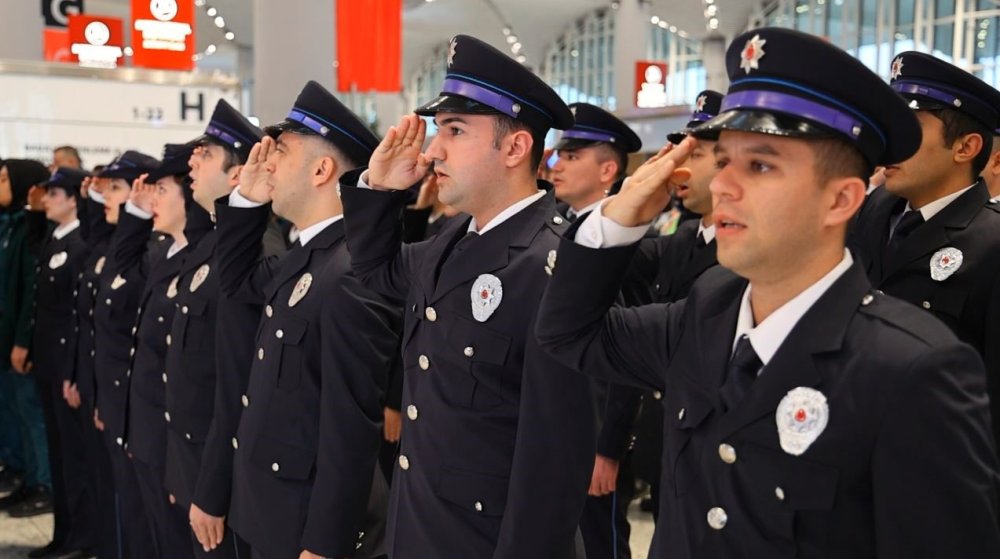 İSTANBUL HAVALİMANI’NDA 10 KASIM ANMA TÖRENİ